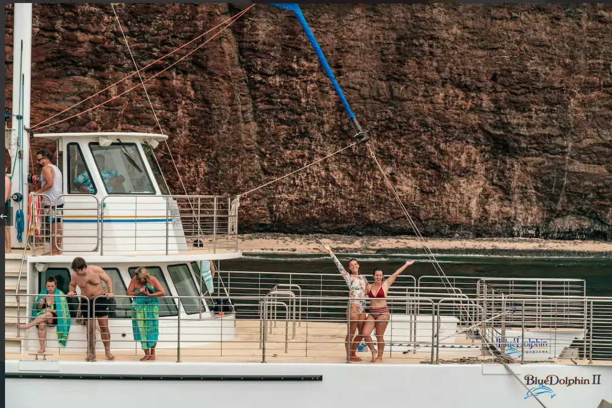 Deluxe Napali Snorkel & Dinner Cruise