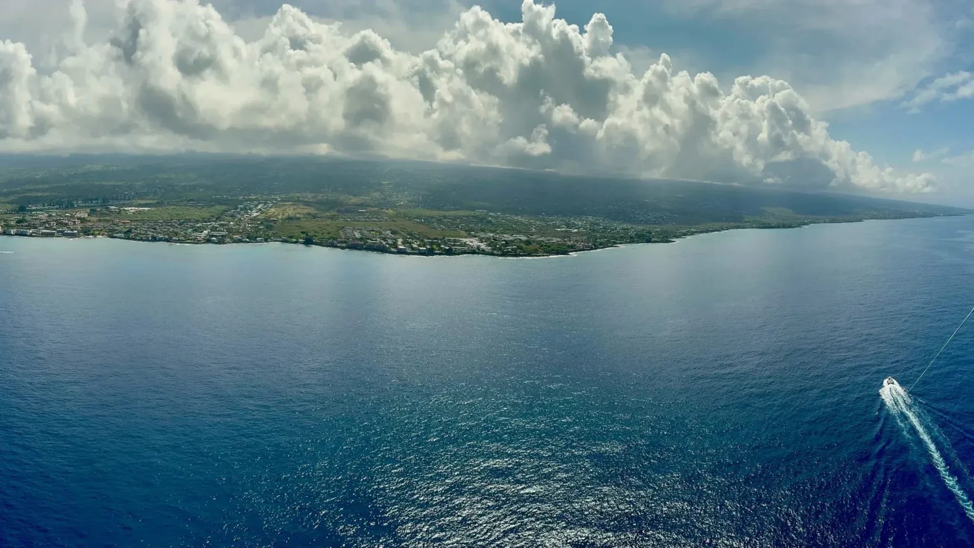 Kona Hawaii Parasailing