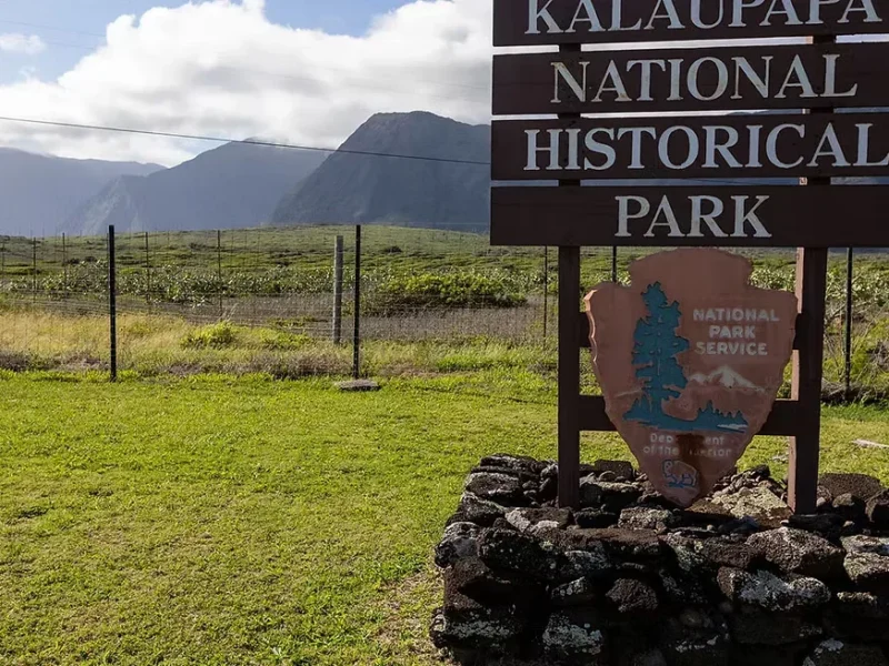 Kalaupapa Historic Trail Walk &amp; Cultural Tour