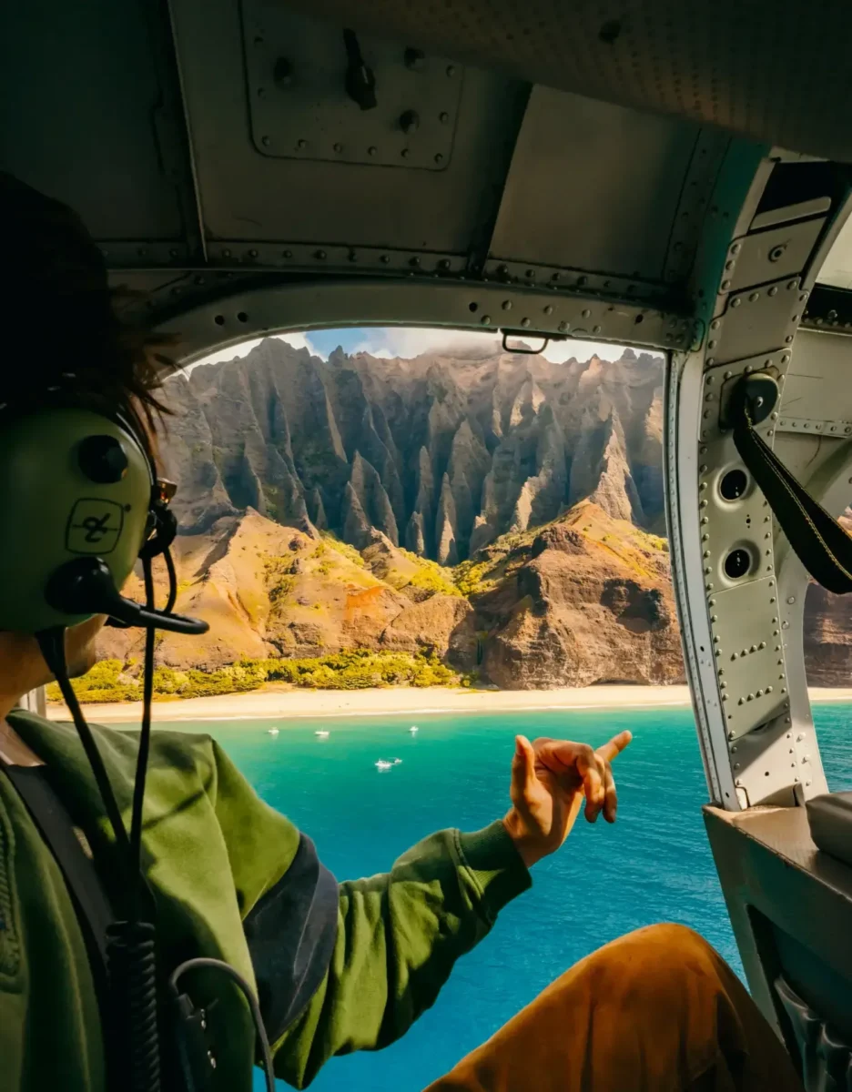 Kauai Doors-Off Helicopter Tour (MD500E)