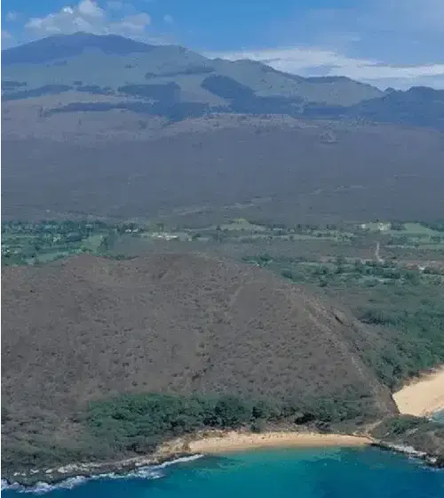 West Maui & Molokai with Oceanfront Landing